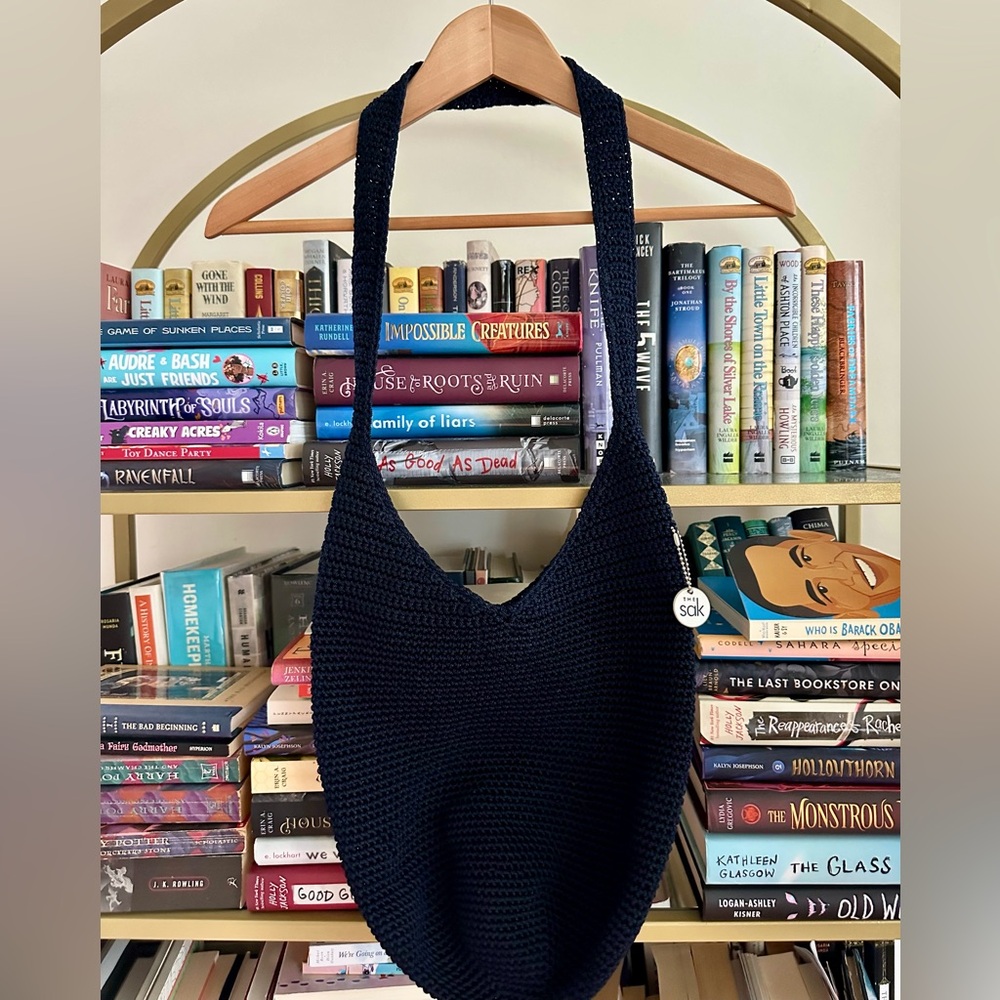 BNWT The Sak Handmade Navy 120 Hobo Bag 👜🧵